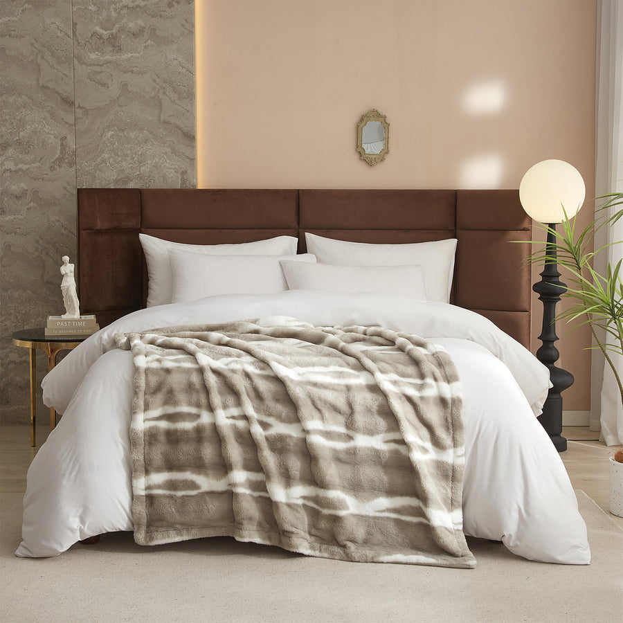 color_BEIGE