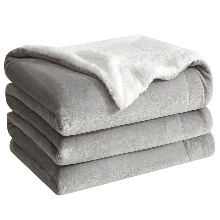 Luxury Reversible Sherpa Fleece Blanket | Cozy Sofa & Bed Throw