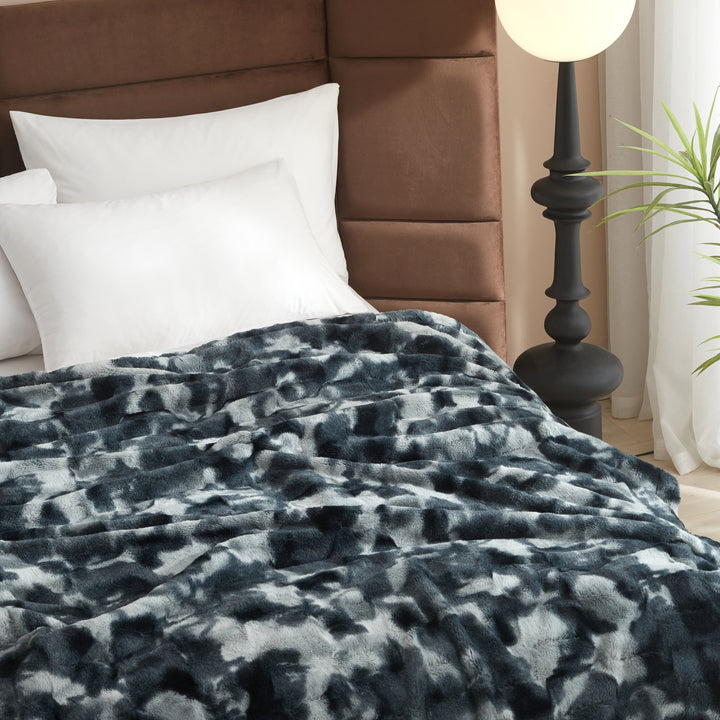 Faux Fur Reversible Sherpa Blanket | Cozy Plush Throw | Couch, Sofa, Bed